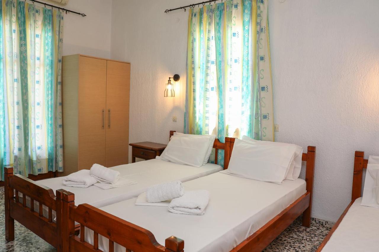 Fotini Rooms Скопелос Екстериор снимка