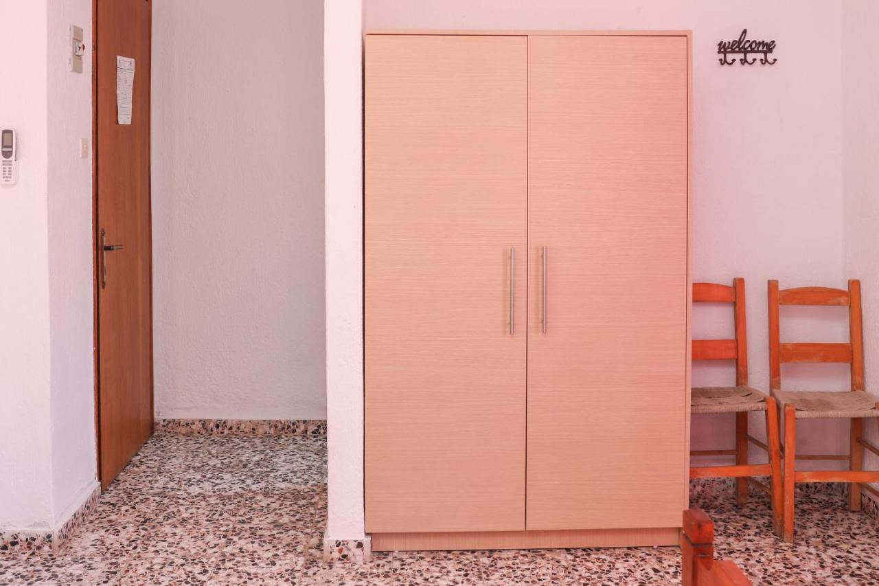 Fotini Rooms Скопелос Екстериор снимка