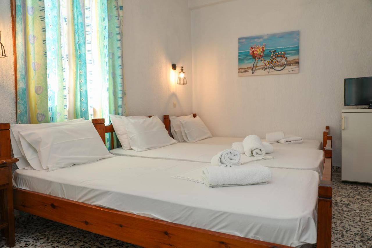 Fotini Rooms Скопелос Екстериор снимка