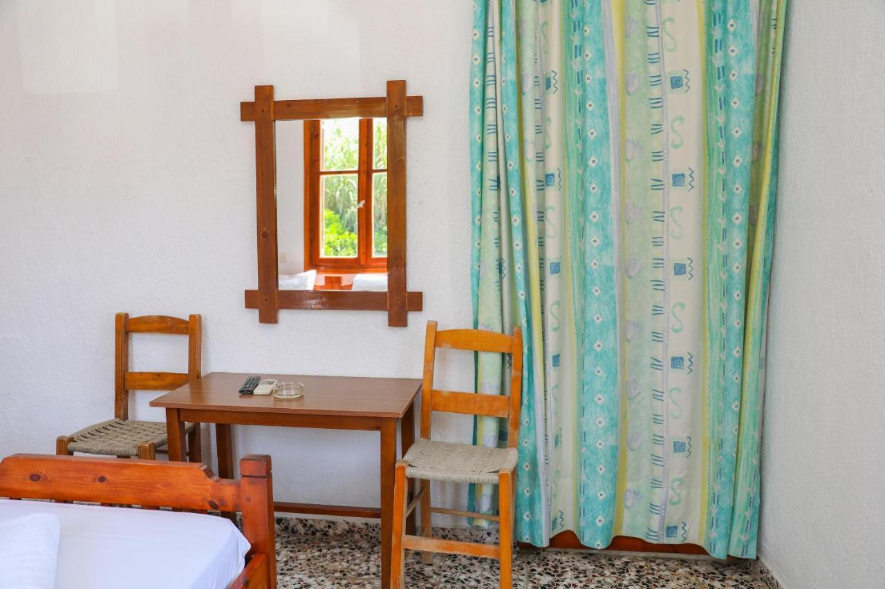 Fotini Rooms Скопелос Екстериор снимка